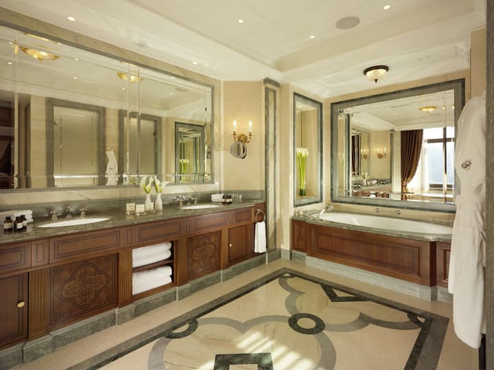 Fairmont Grand Hotel Kyiv
