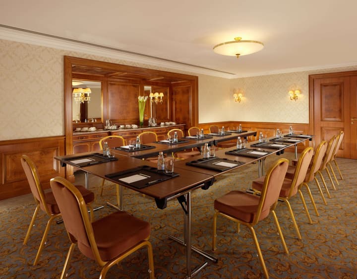 Fairmont Grand Hotel Kyiv