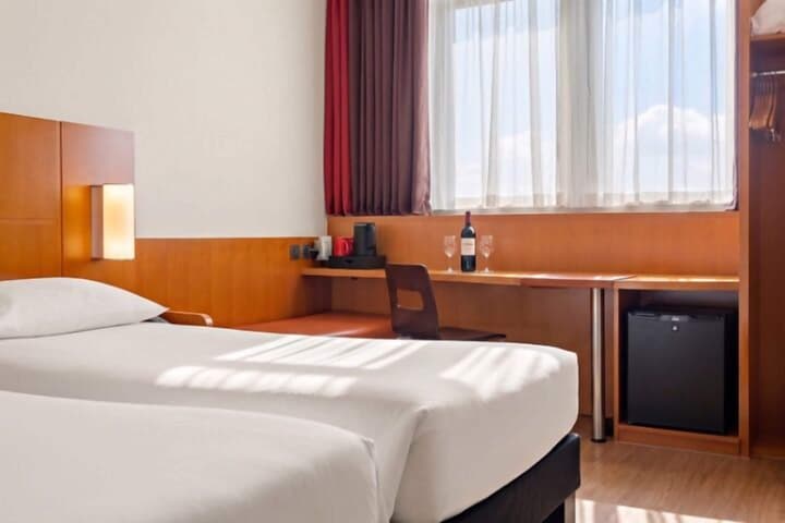 ibis Abu Dhabi Gate