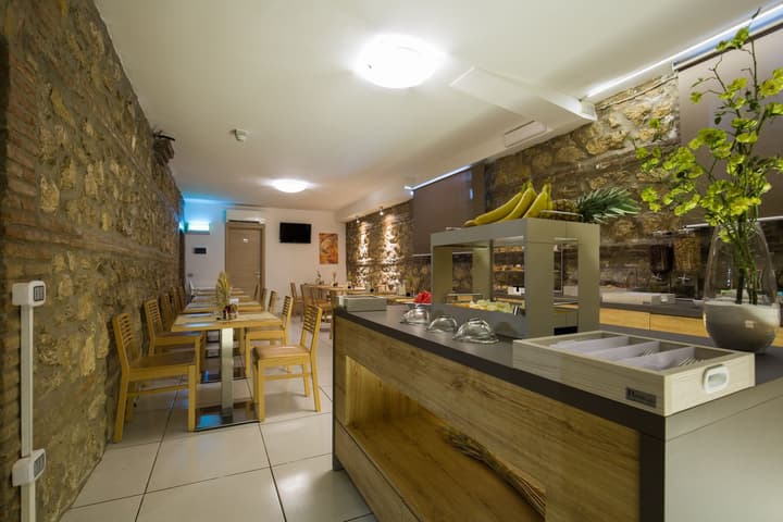 Hotel Plana