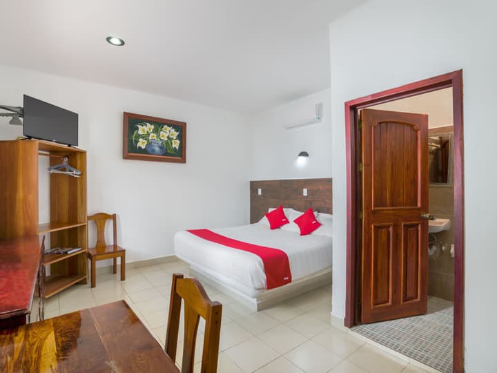 OYO Hotel Palma Real