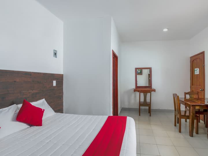 OYO Hotel Palma Real