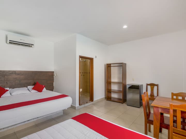 OYO Hotel Palma Real