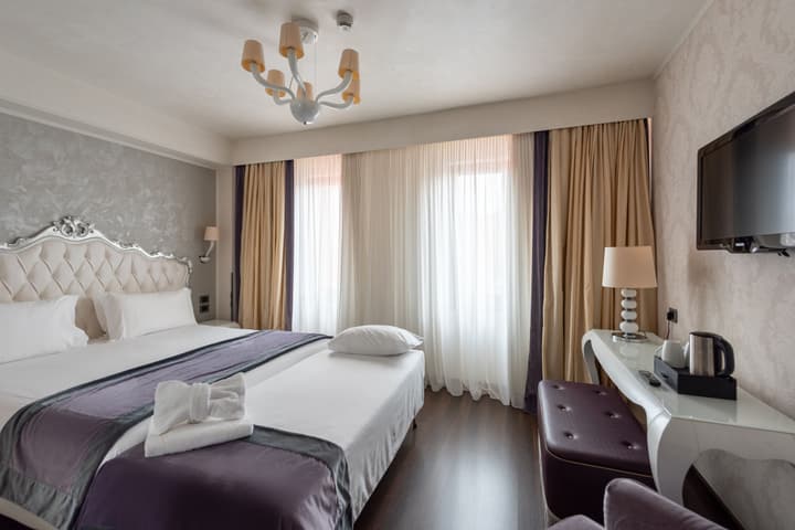 Carnival Palace Hotel