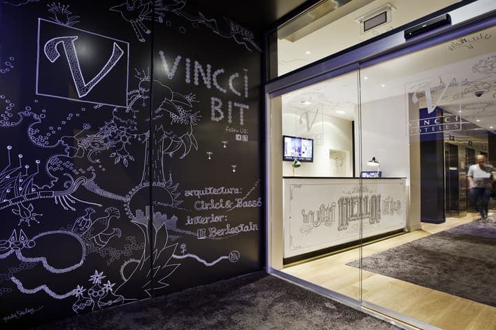 Hotel Vincci Bit