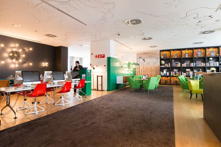 Hotel Vincci Bit