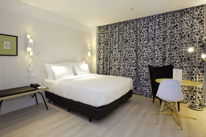 Hotel Vincci Bit