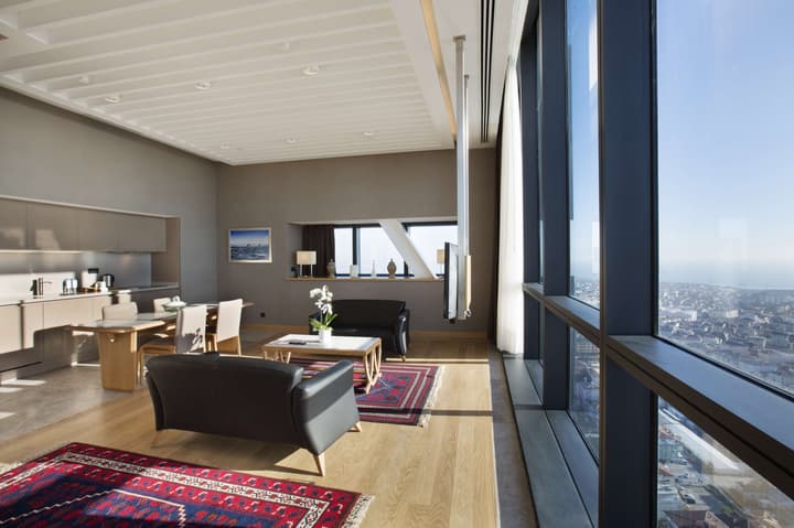 DoubleTree by Hilton Istanbul Avcilar