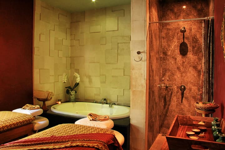 The Wolas Villa & Spa