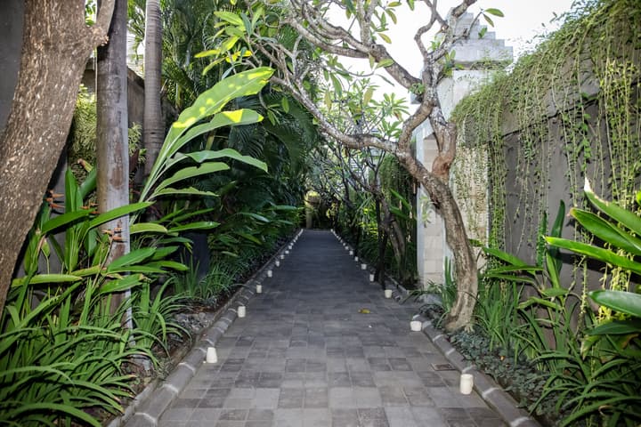 The Wolas Villa & Spa