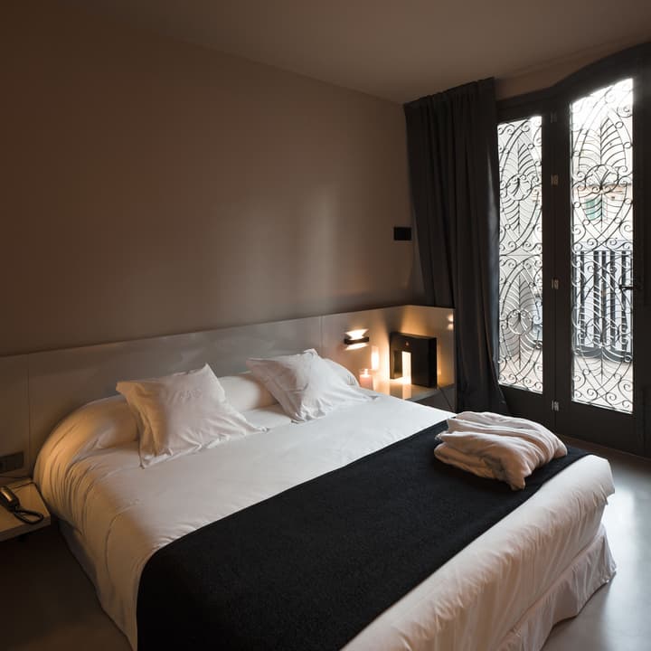 Caro Hotel