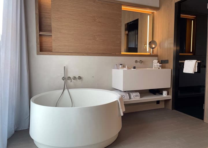 Caro Hotel