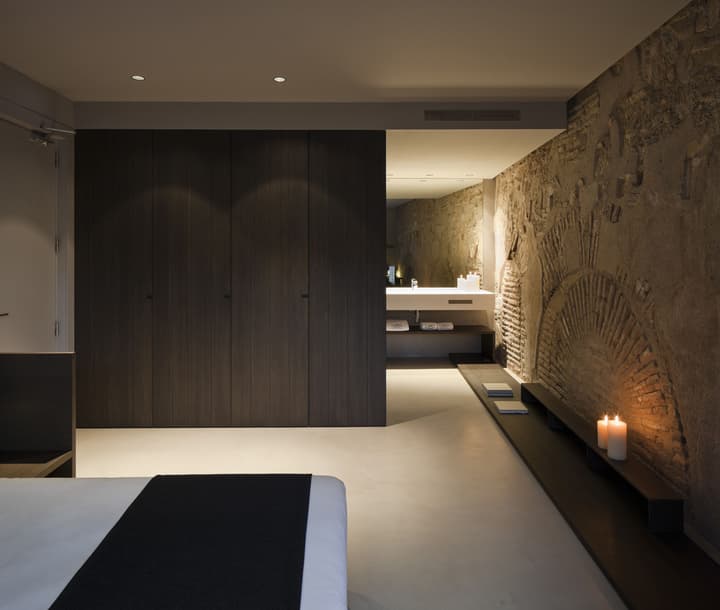 Caro Hotel
