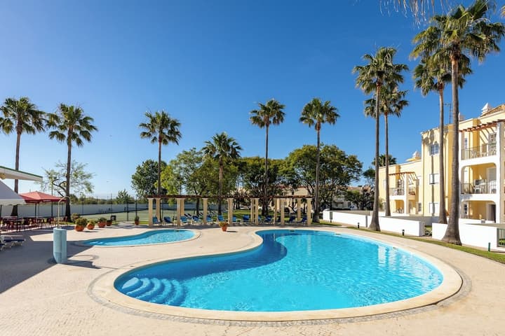 Praia da Lota Resort (Hotel & Apartments)