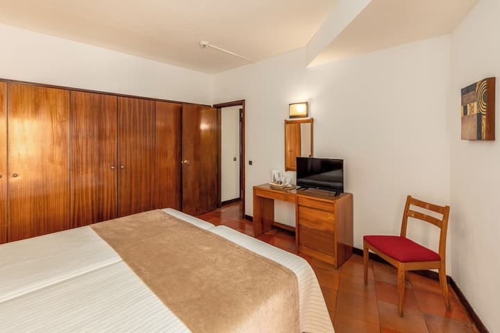 Praia da Lota Resort (Hotel & Apartments)