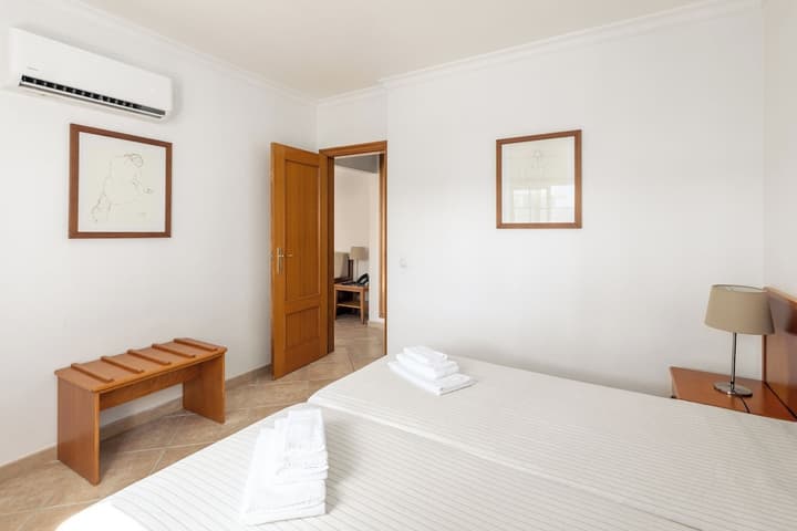 Praia da Lota Resort (Hotel & Apartments)