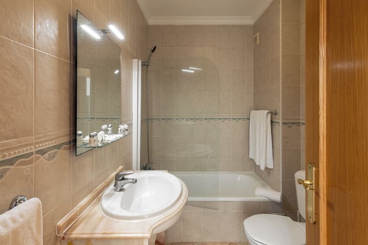 Praia da Lota Resort (Hotel & Apartments)