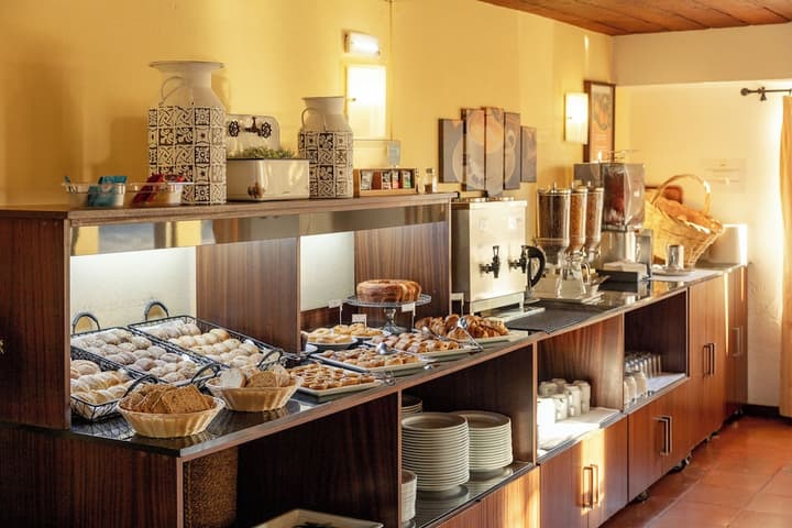 Praia da Lota Resort (Hotel & Apartments)