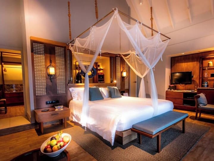 Machchafushi Island Resort & Spa Maldives, The Centara Collection