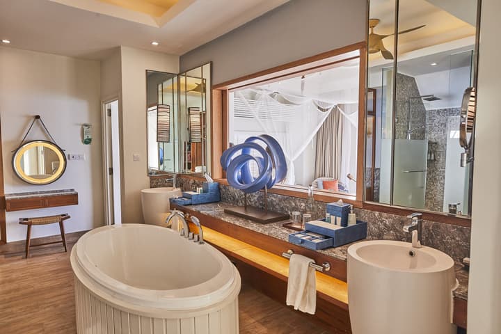 Machchafushi Island Resort & Spa Maldives, The Centara Collection