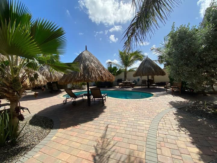 Aruba Tropic Apartments