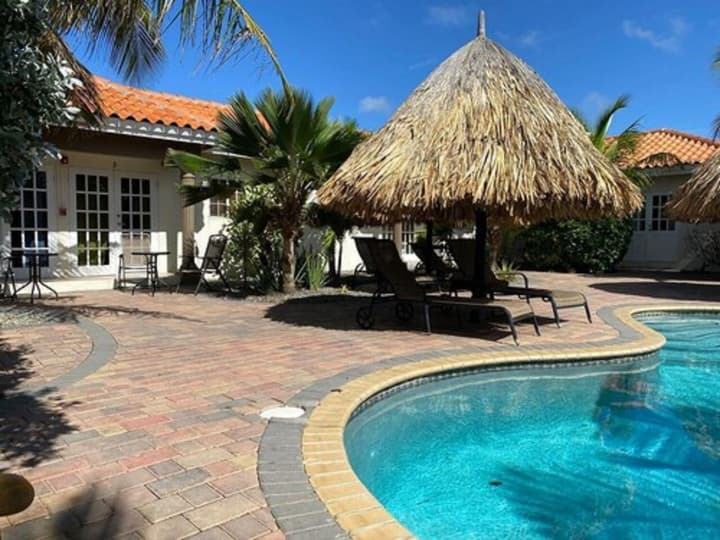 Aruba Tropic Apartments