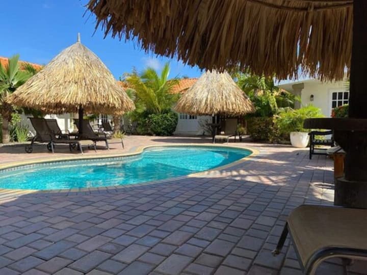 Aruba Tropic Apartments