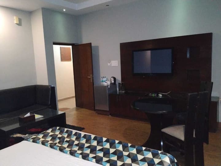 Sukhmantra Resort