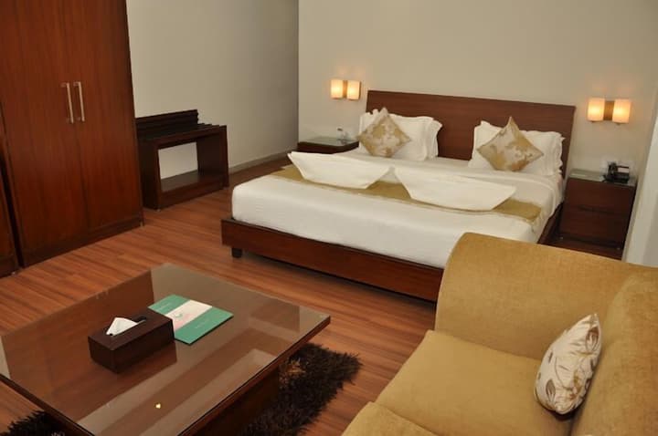 Sukhmantra Resort