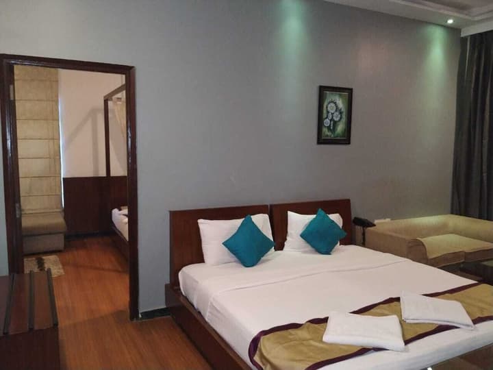 Sukhmantra Resort