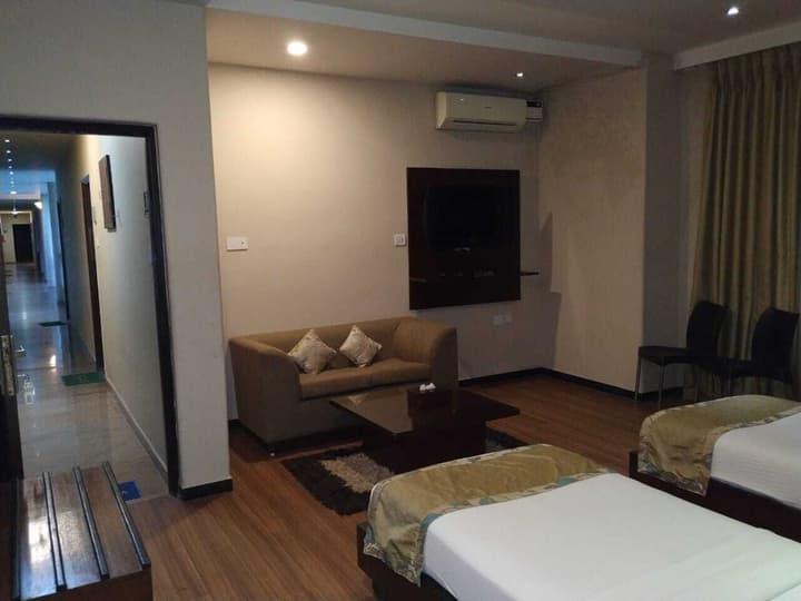 Sukhmantra Resort