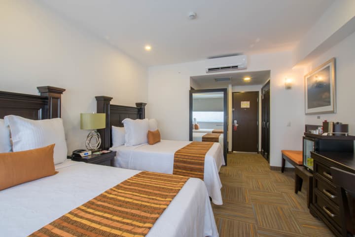 Hotel Plaza Stadium