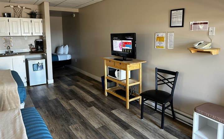 West Coast Motel
