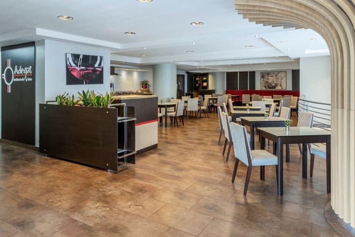 Marriott Executive Apartments Panama City, Finisterre