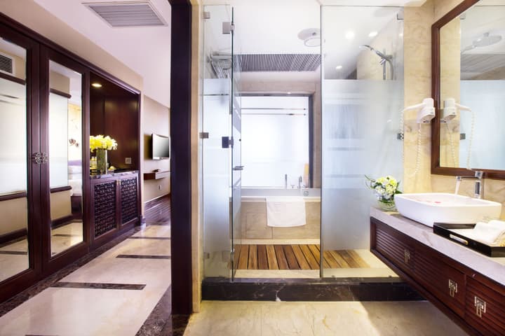 Golden Silk Boutique Hotel
