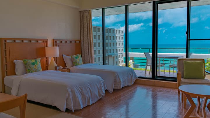 THE MOON BEACH MUSEUM RESORT
