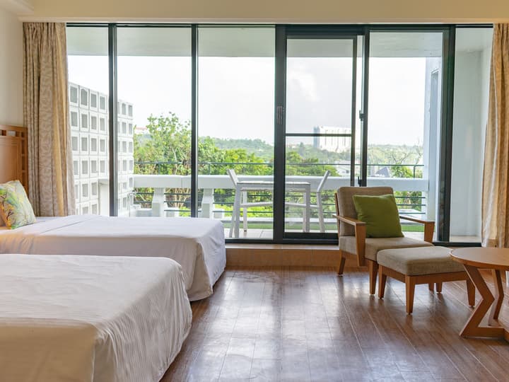 THE MOON BEACH MUSEUM RESORT