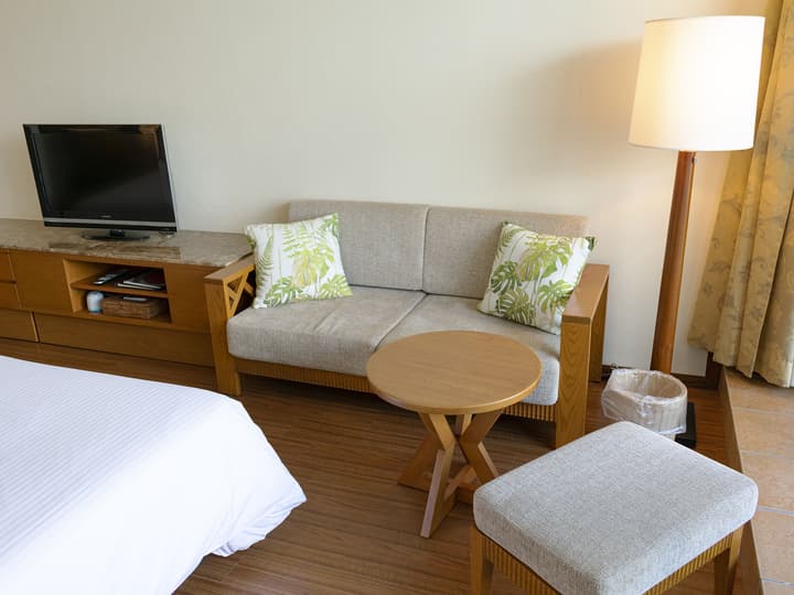 THE MOON BEACH MUSEUM RESORT