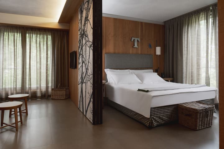 Eden Hotel