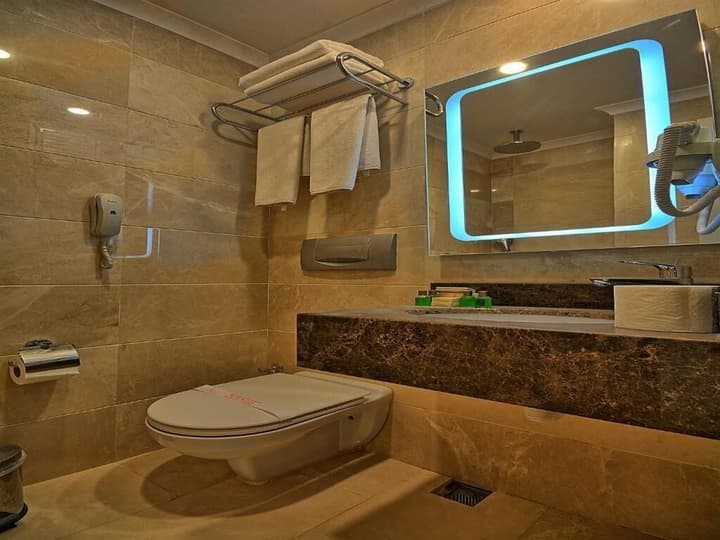 Samir Deluxe Hotel