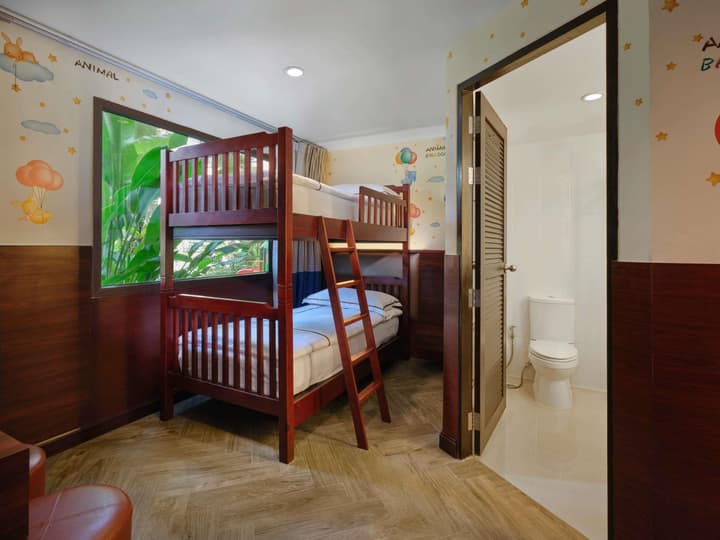 Novotel Phuket Vintage Park