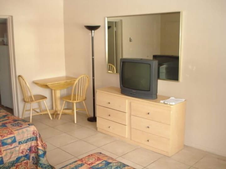 Knights Inn Hallandale