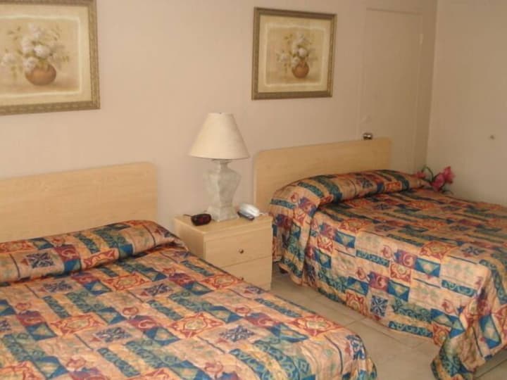 Knights Inn Hallandale