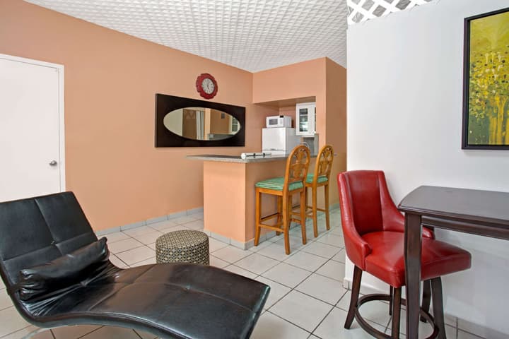Knights Inn Hallandale