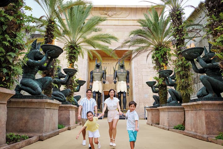 Resorts World Sentosa - Hotel Michael
