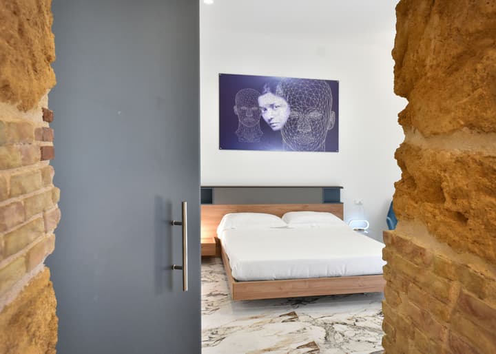 Hotel Exclusive