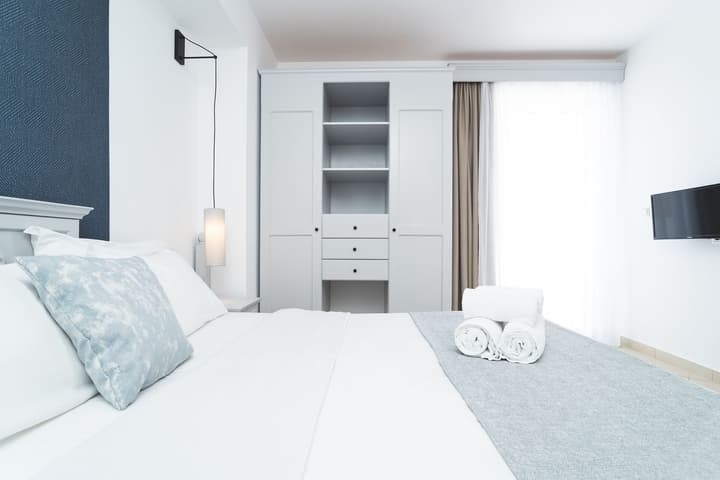 Zeus Village Resort - Adults Only