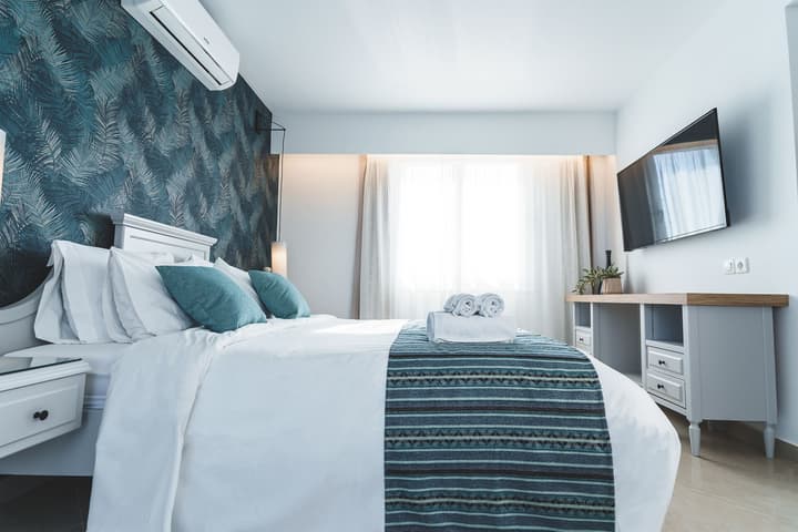 Zeus Village Resort - Adults Only