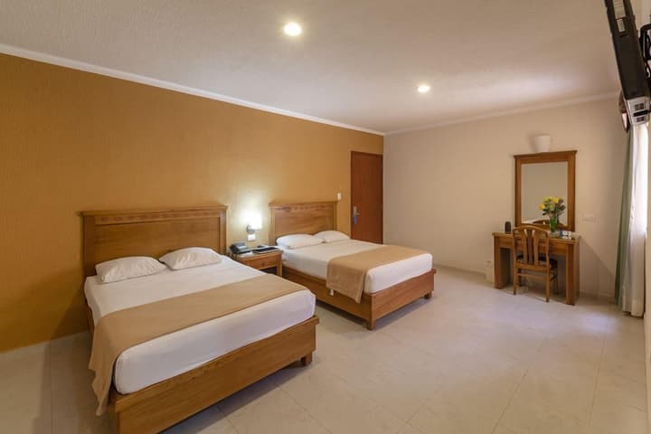 Tecnohotel Itzaes