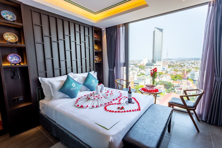 White Lotus Hue Hotel